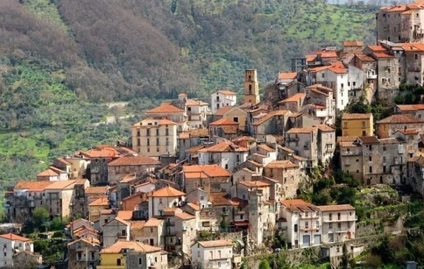 Veduta di Laurino