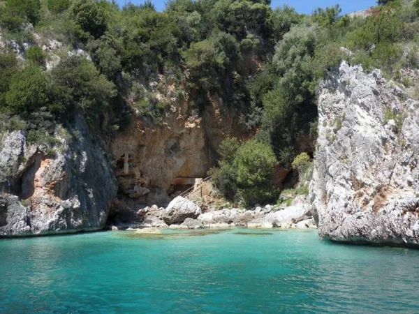 Immagine per Cilento in Camper: La Guida Completa alle 15 Aree Sosta Imperdibili 2025
